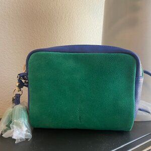 Adorable blue and teal purse - NWT